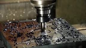 خدمات تراش و فرز cnc و ساخت قطعات صنعتی ولی پور در تهران